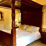 Bed & Breakfast Storrs Gate House