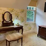 Bed & Breakfast Storrs Gate House