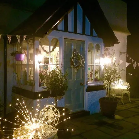 Storrs Gate House B&B 5*