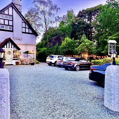 Bed & Breakfast Storrs Gate House
