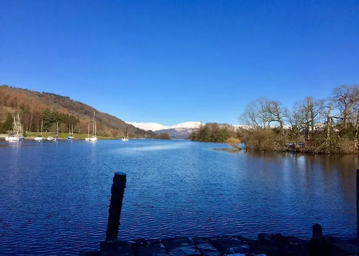 ستورز جيت هاوس فندق مبيت وإفطار باونيس أون وينديرمير