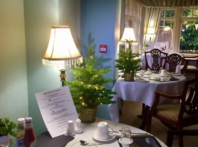 فندق مبيت وإفطار ستورز جيت هاوس