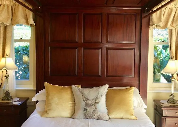 ستورز جيت هاوس فندق مبيت وإفطار باونيس أون وينديرمير