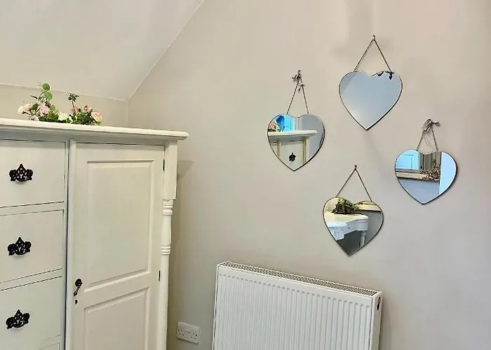 فندق مبيت وإفطار ستورز جيت هاوس 4*