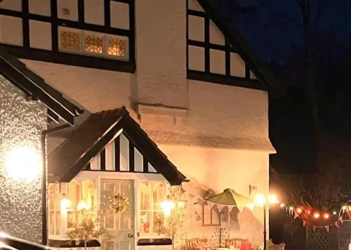 ستورز جيت هاوس فندق مبيت وإفطار باونيس أون وينديرمير