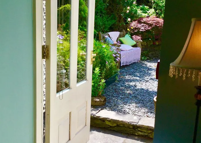 فندق مبيت وإفطار ستورز جيت هاوس 4*