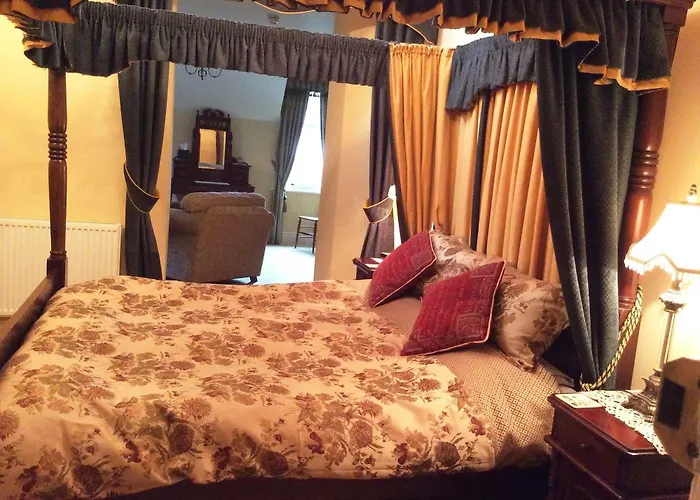 ستورز جيت هاوس