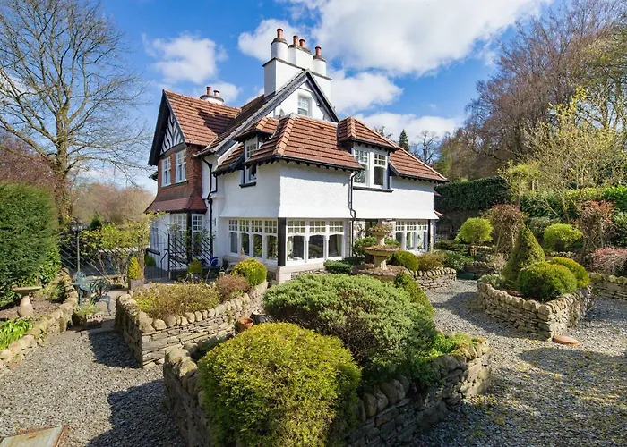 ستورز جيت هاوس فندق مبيت وإفطار باونيس أون وينديرمير