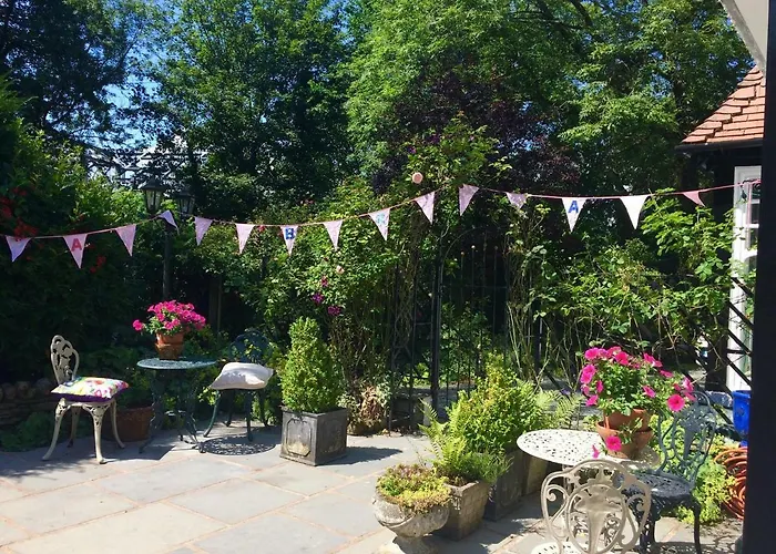 فندق مبيت وإفطار ستورز جيت هاوس باونيس أون وينديرمير